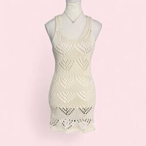 Cottage Core Boho Coachella Mini Crotchet Dress In Cream is by corpus size M